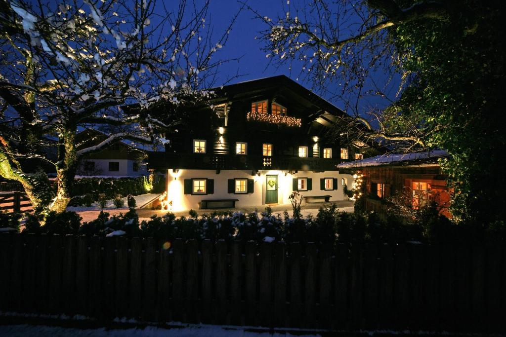 Weberhaus - Adults Only Kitzbühel Exterior foto