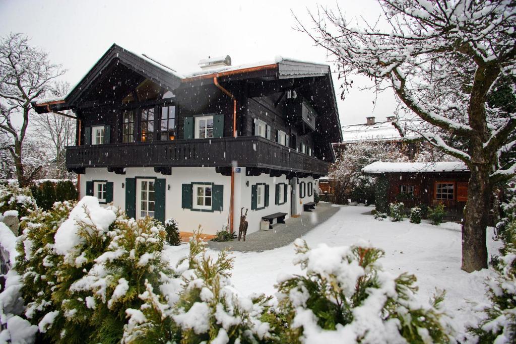 Weberhaus - Adults Only Kitzbühel Exterior foto